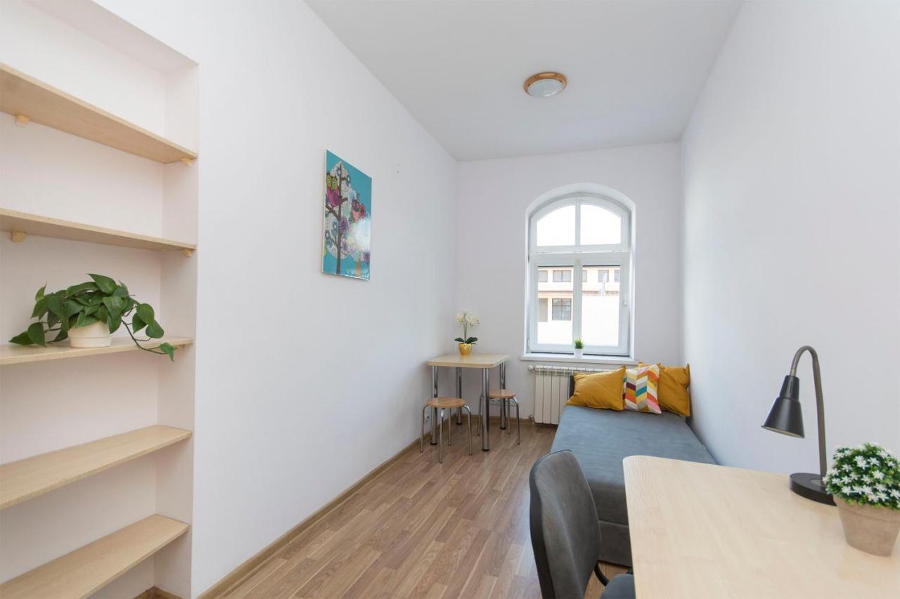 Akademikus Torun Exterior foto