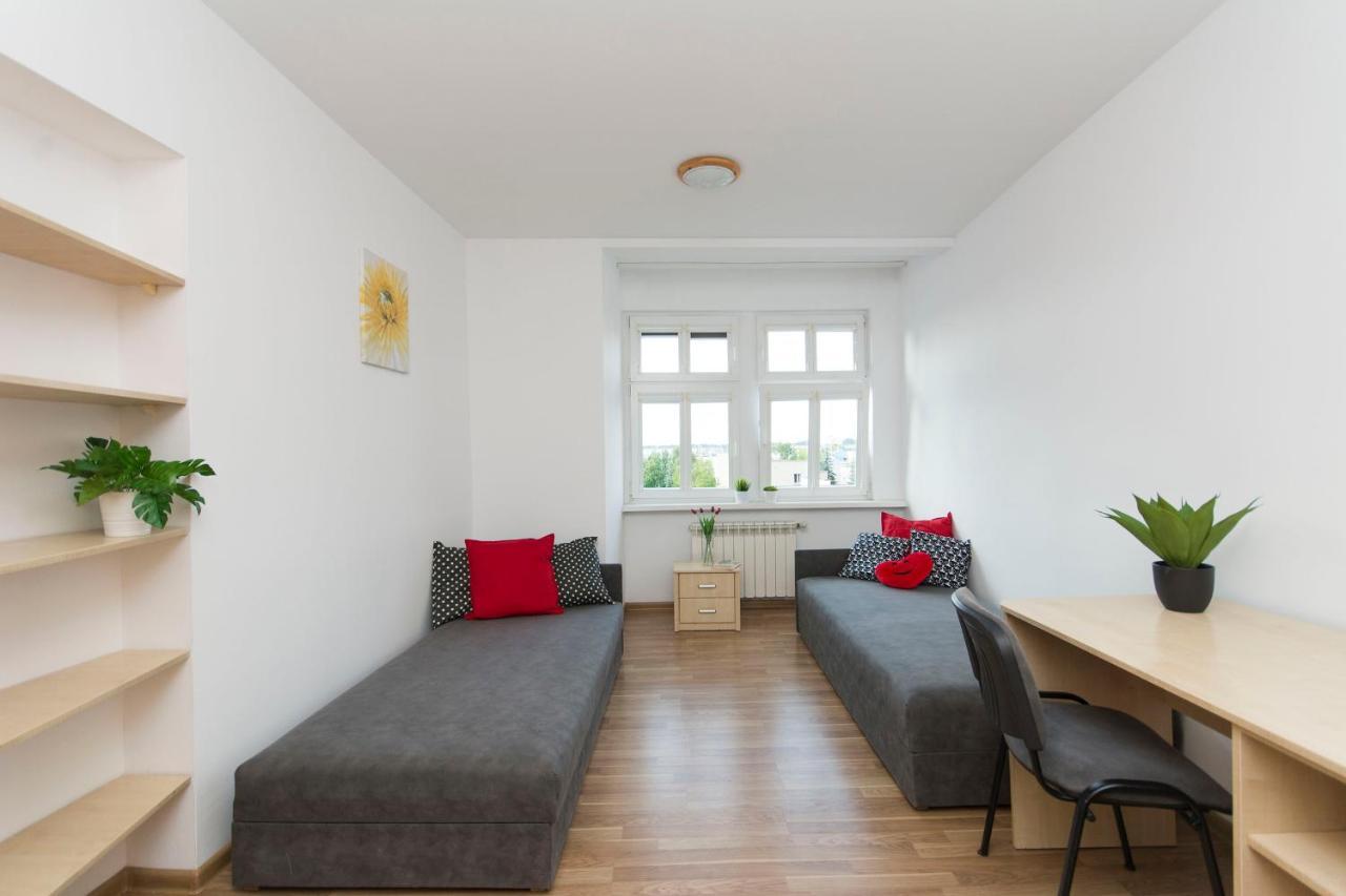 Akademikus Torun Exterior foto
