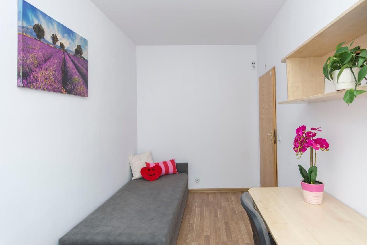 Akademikus Torun Exterior foto